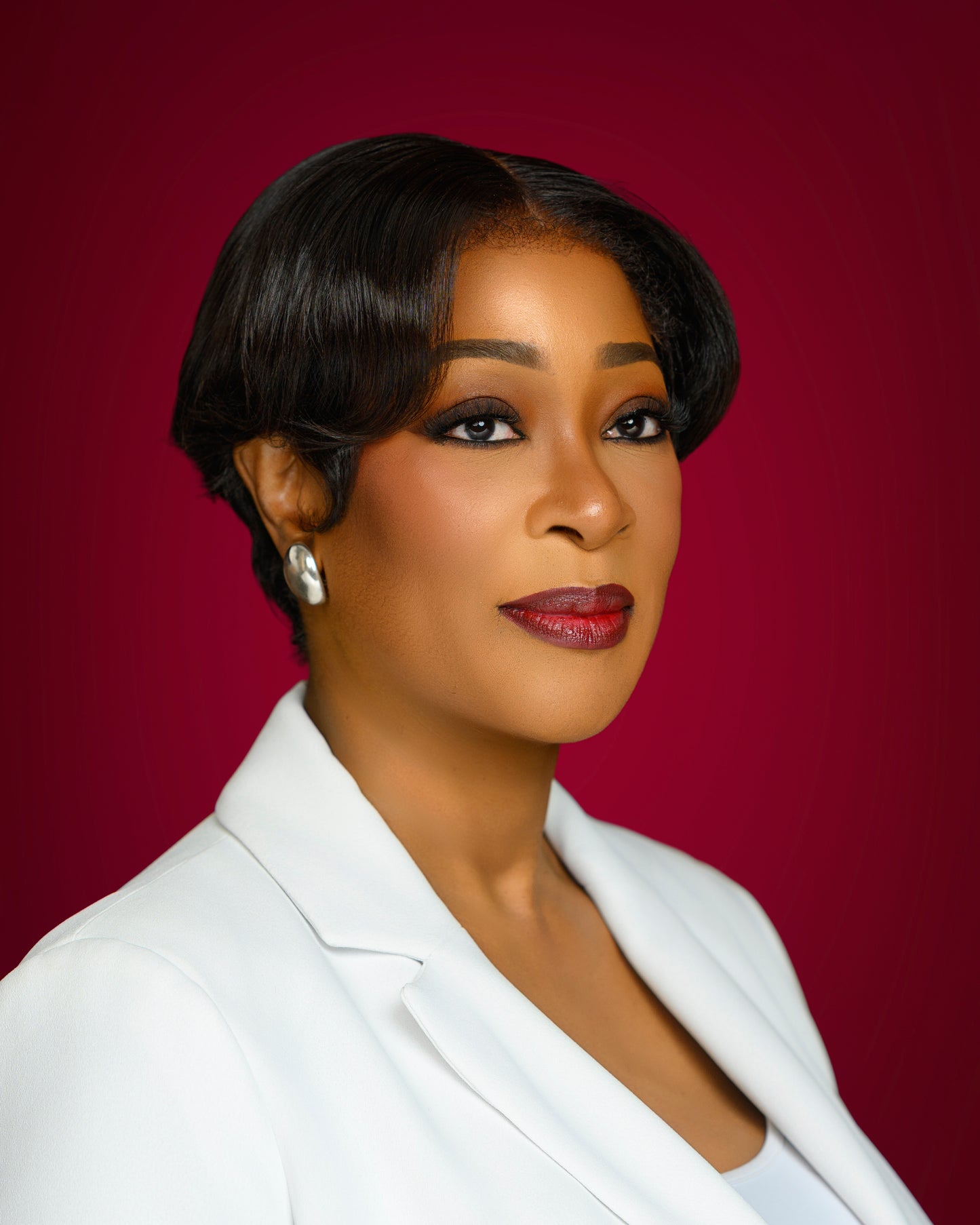 NALA SLEEK – RELAXED TEXTURE PIXIE WIG